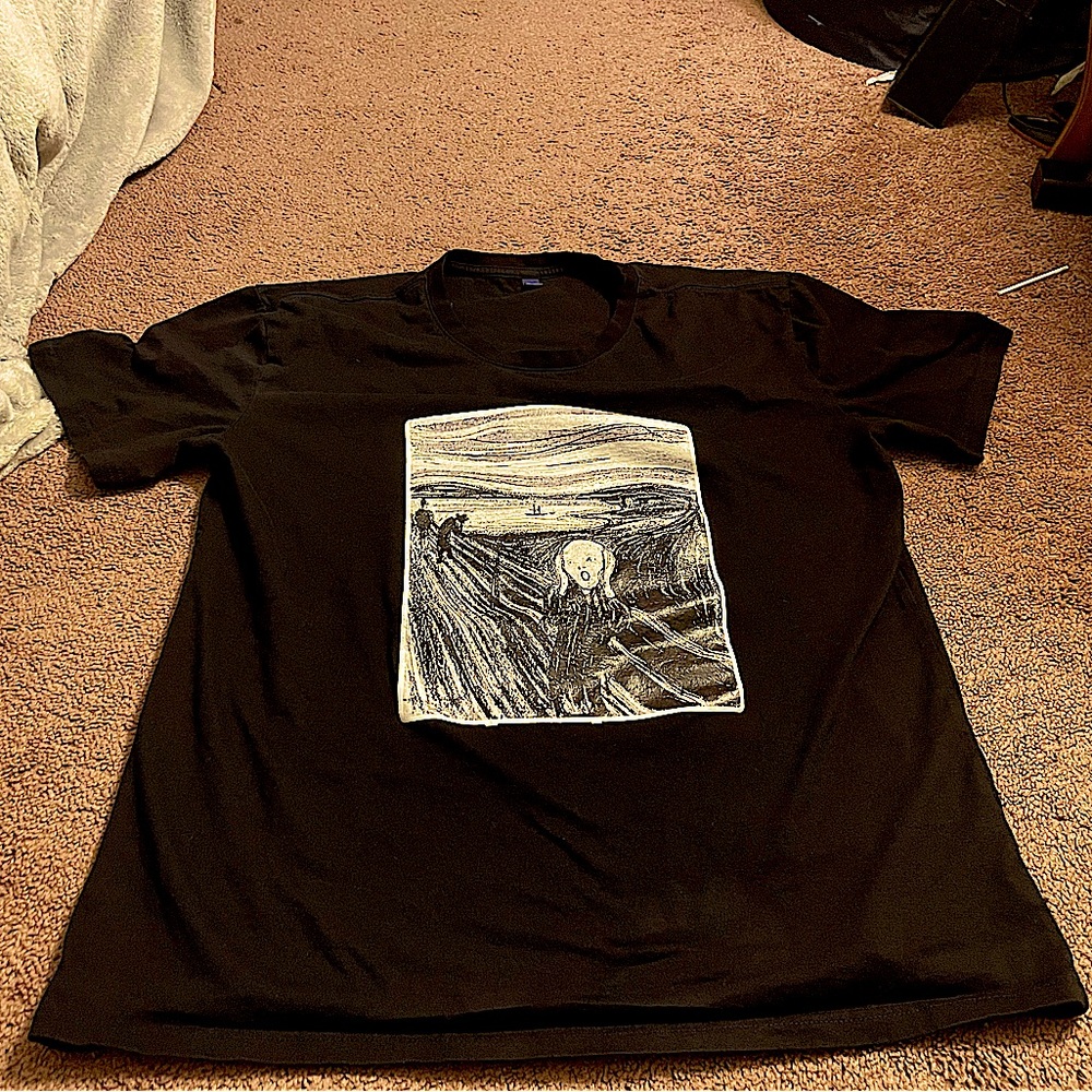 Graphic T